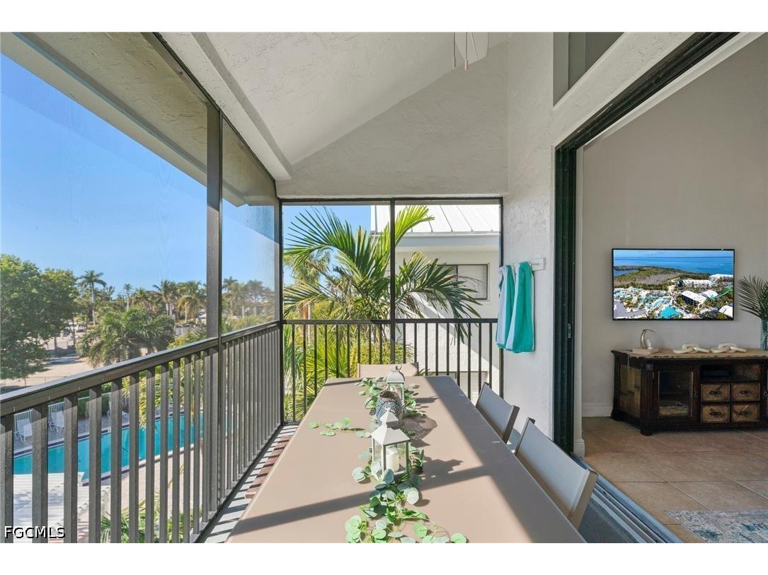 3233 Tennis Villas Captiva FL 33924 2026015776 image6