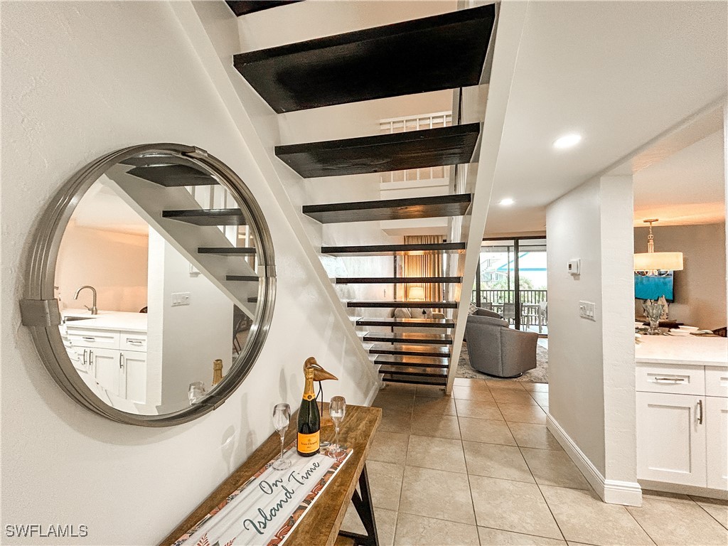 3233 Tennis Villas Captiva FL 33924 225021477 image5