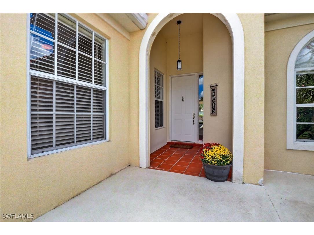 3234 Benicia Court Naples FL 34109 225072551 image4