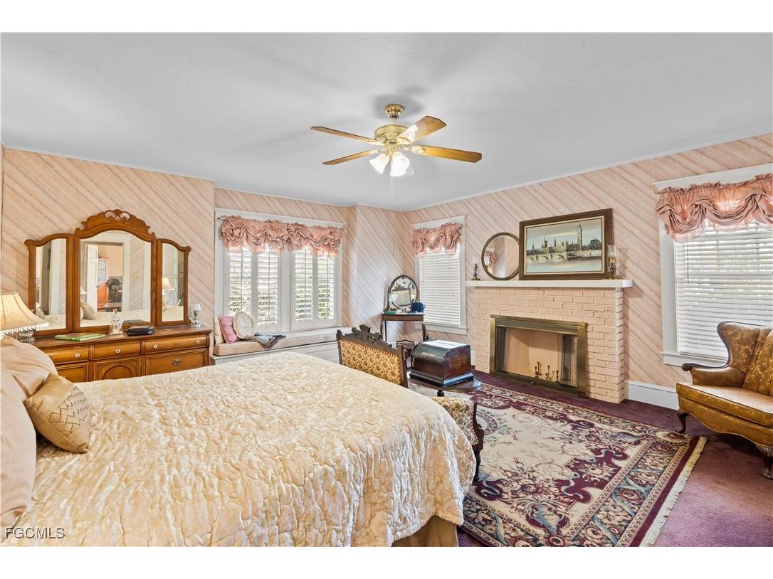 3235 Avocado Drive Fort Myers FL 33901 2025014030 image25