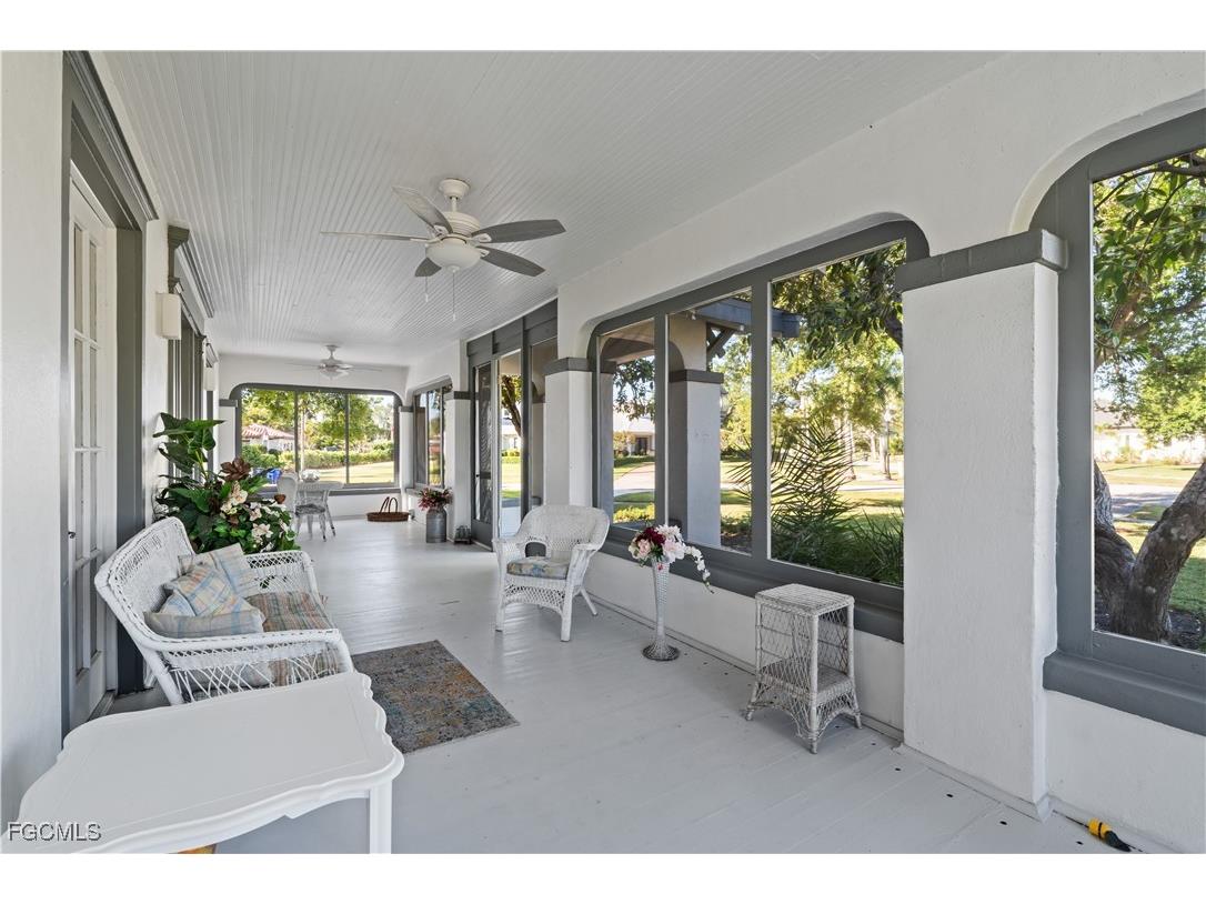 3235 Avocado Drive Fort Myers FL 33901 2025014030 image3