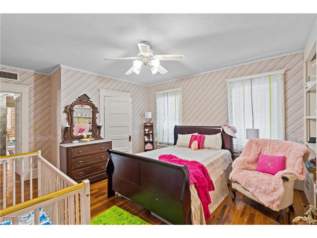 3235 Avocado Drive Fort Myers FL 33901 2025014030 image31