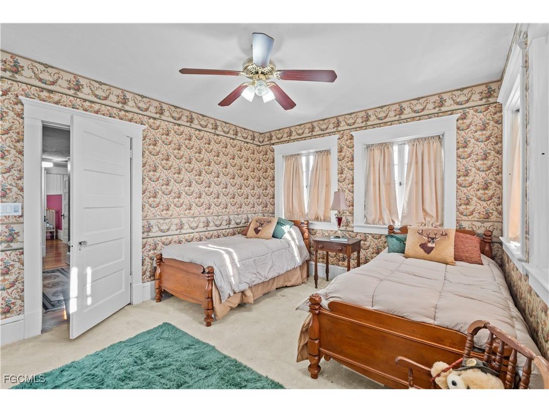 3235 Avocado Drive Fort Myers FL 33901 2025014030 image34