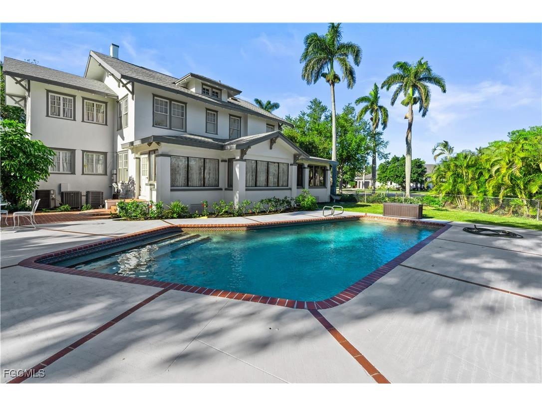 3235 Avocado Drive Fort Myers FL 33901 2025014030 image46