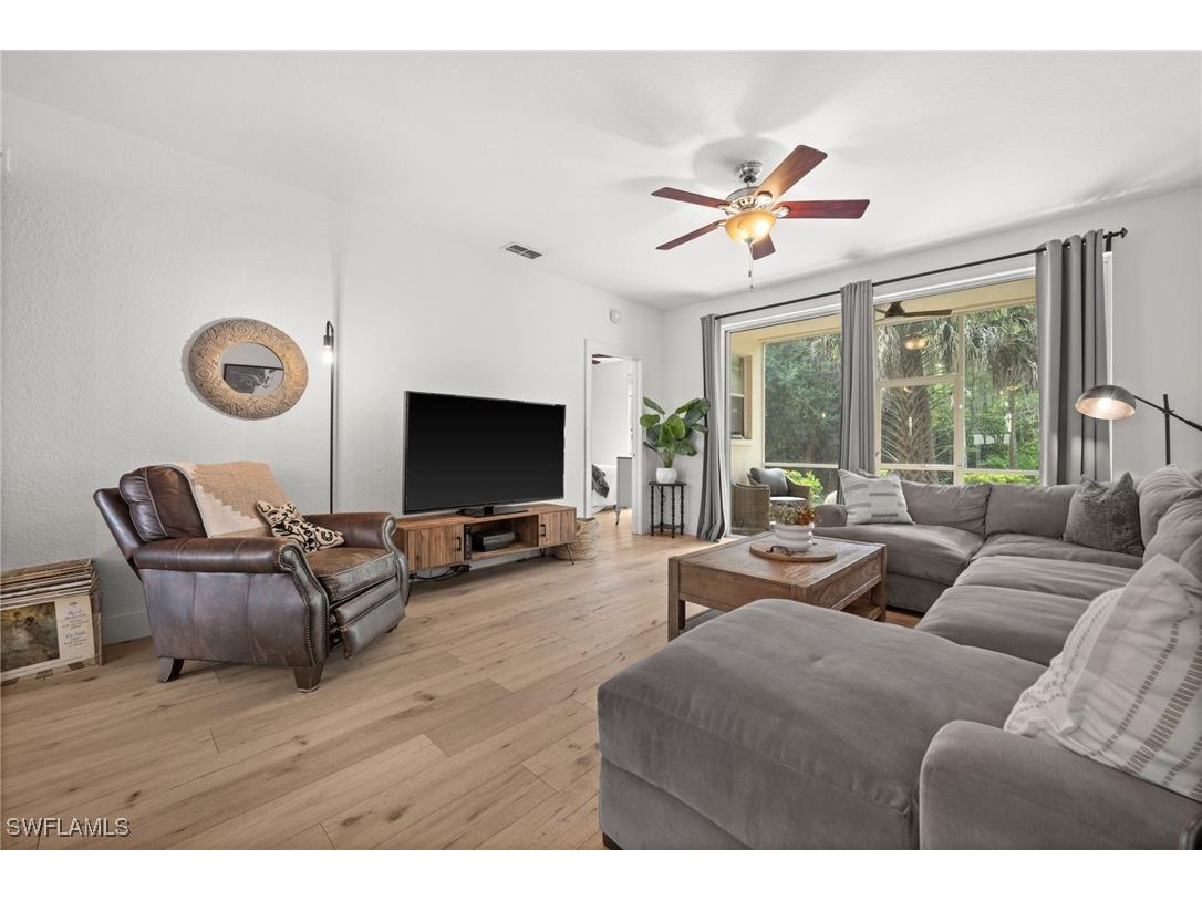 3235 Cypress Glen Way #307 Naples FL 34109 225073958 image18