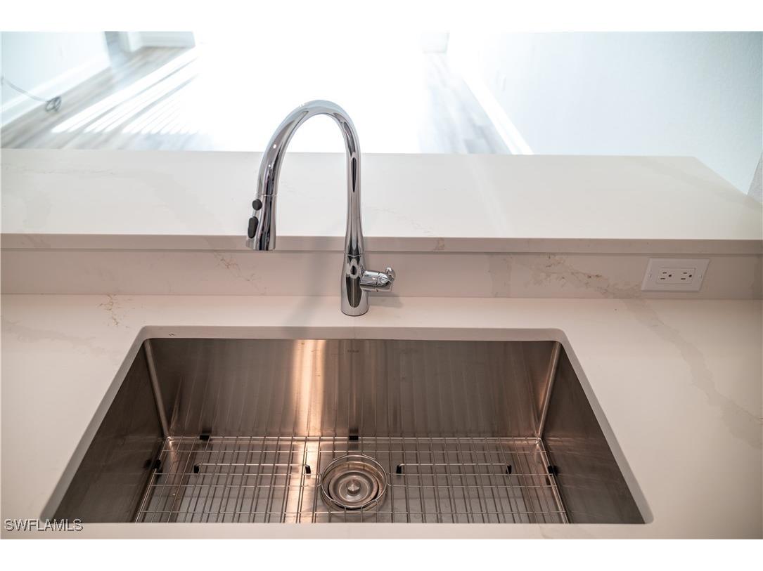 3235 Cypress Glen Way #309 Naples FL 34109 225081710 image5