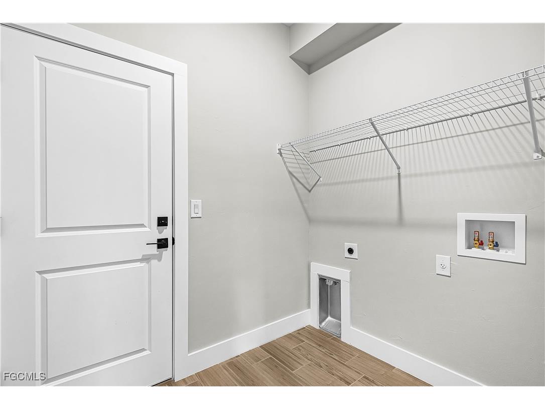 3235 Santa Barbara Boulevard Cape Coral FL 33914 224043955 image11