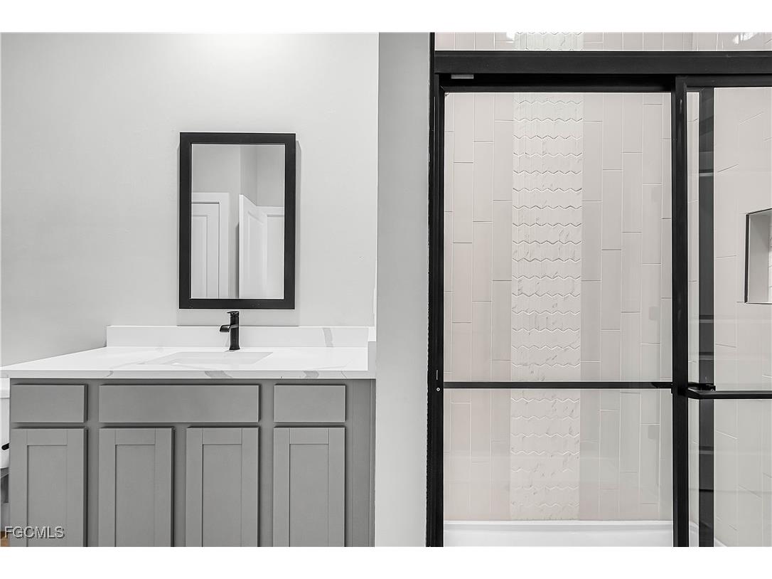 3235 Santa Barbara Boulevard Cape Coral FL 33914 224043955 image15