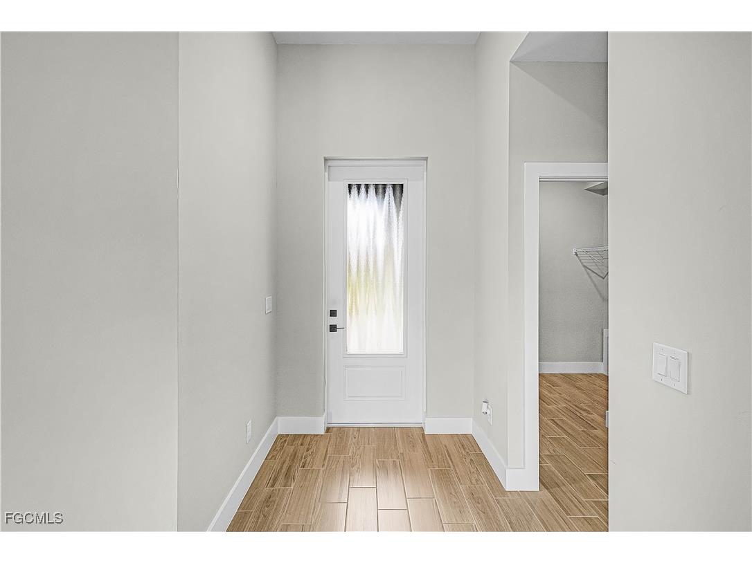 3235 Santa Barbara Boulevard Cape Coral FL 33914 224043955 image9