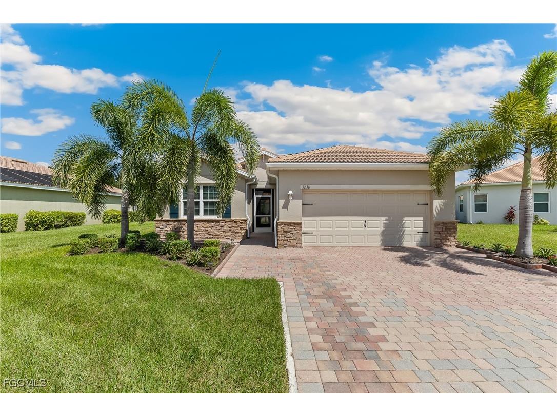 3236 Birch Tree Lane Alva FL 33920 2025010910 image1