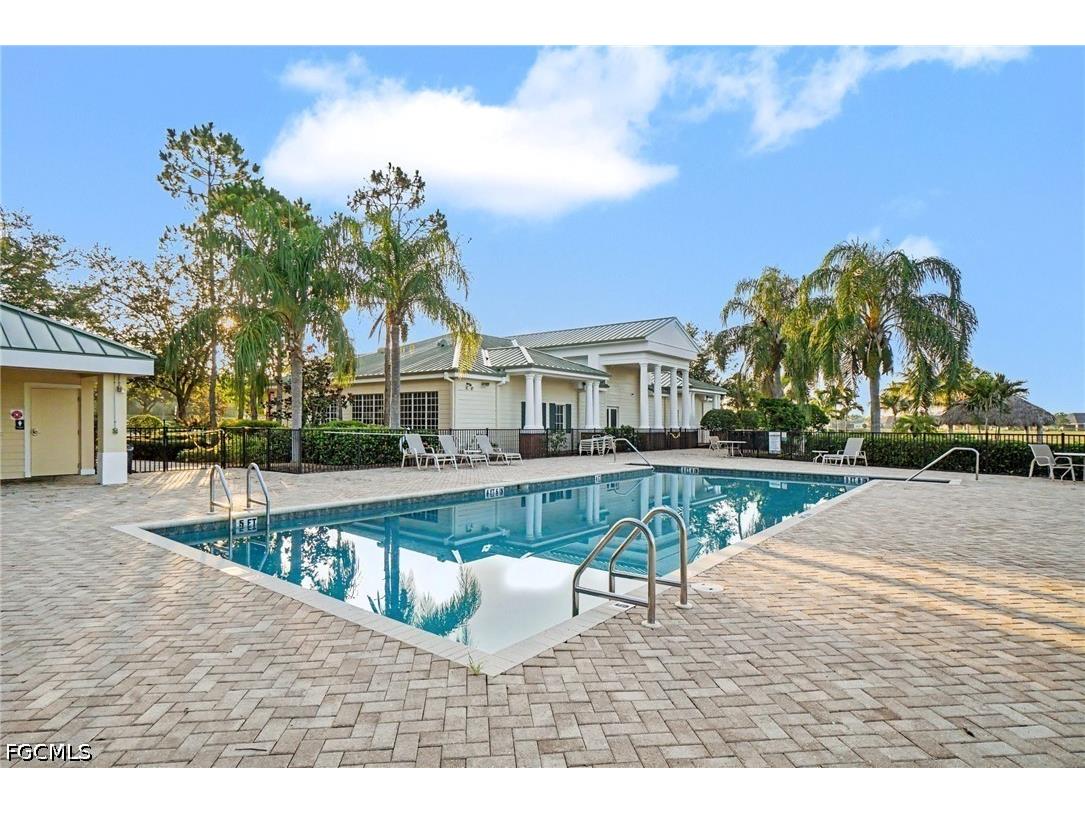 3236 Magnolia Landing Lane North Fort Myers FL 33917 2026026259 image32