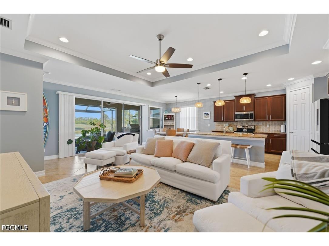 3236 Magnolia Landing Lane North Fort Myers FL 33917 2026026259 image4