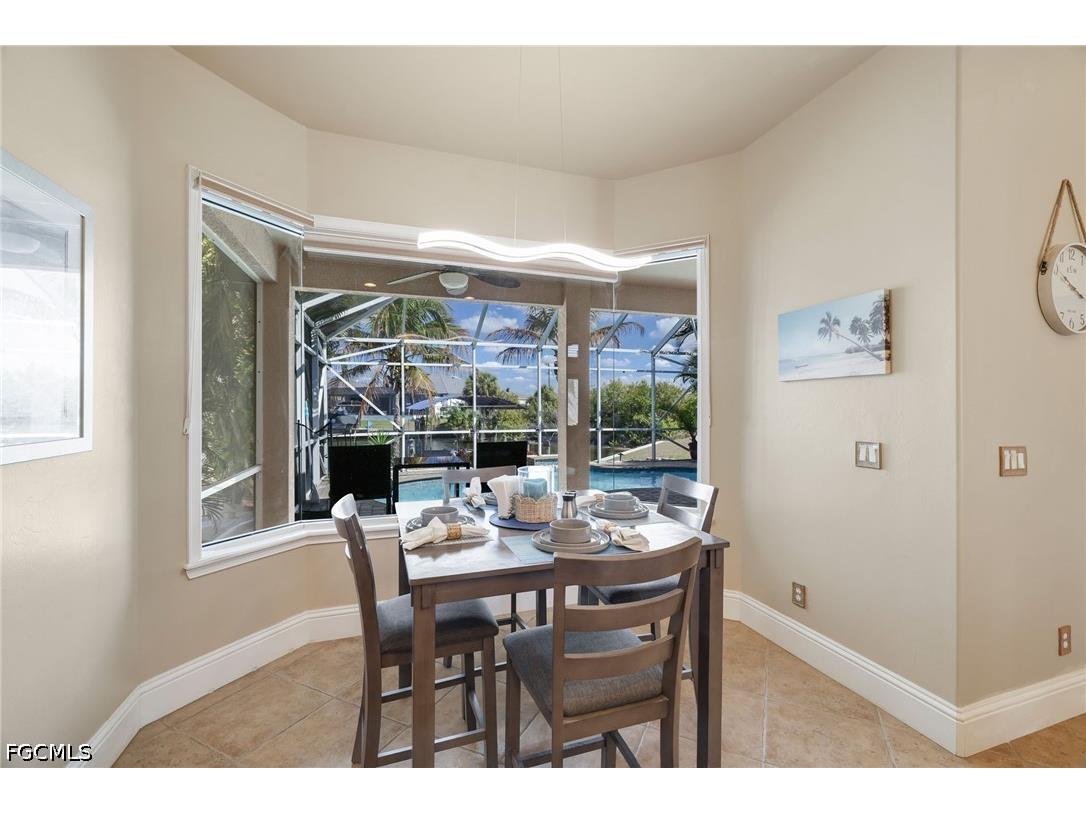 3237 Yucatan Parkway Cape Coral FL 33993 2026022055 image10