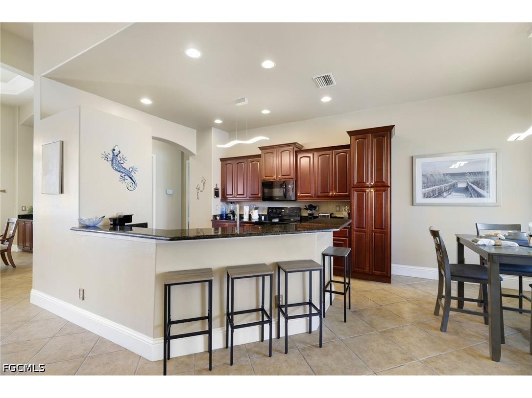 3237 Yucatan Parkway Cape Coral FL 33993 2026022055 image14