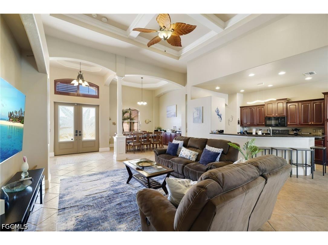 3237 Yucatan Parkway Cape Coral FL 33993 2026022055 image7