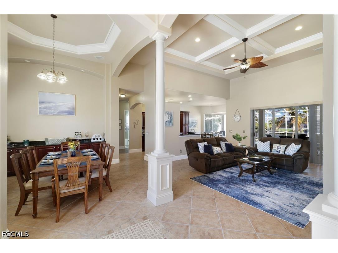 3237 Yucatan Parkway Cape Coral FL 33993 2026022055 image9