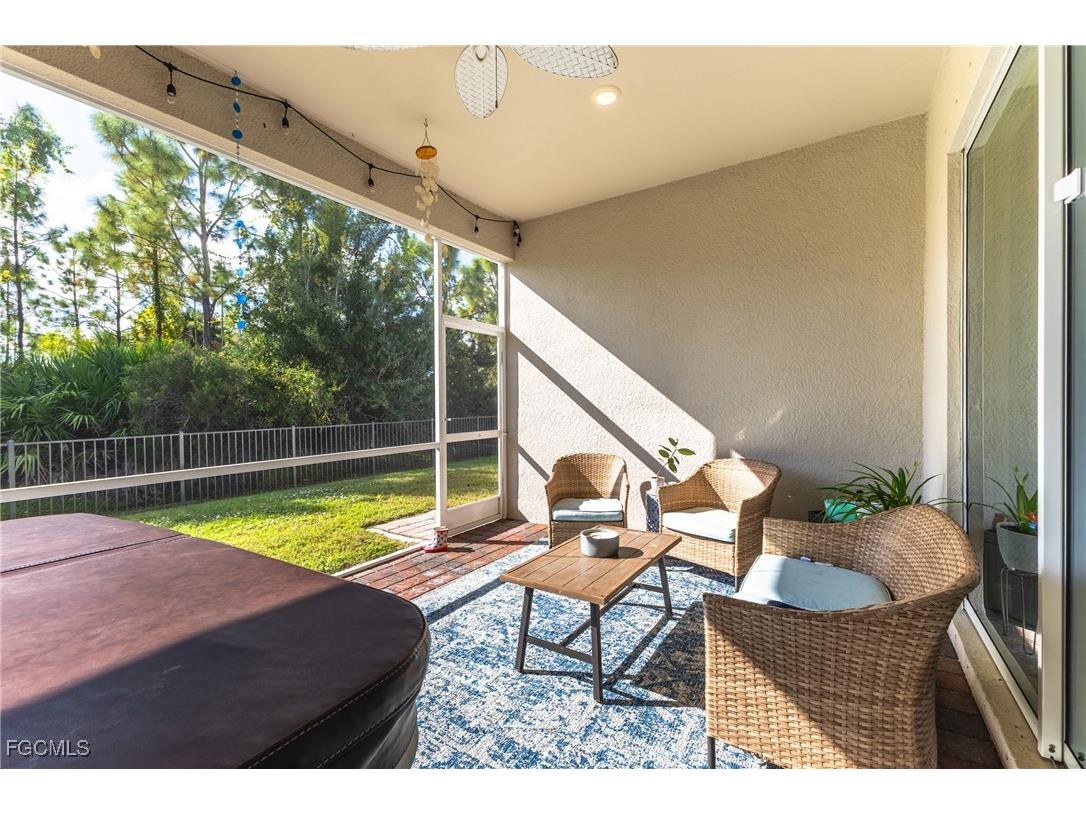 3239 Baravaldo Circle Cape Coral FL 33909 2025021356 image20