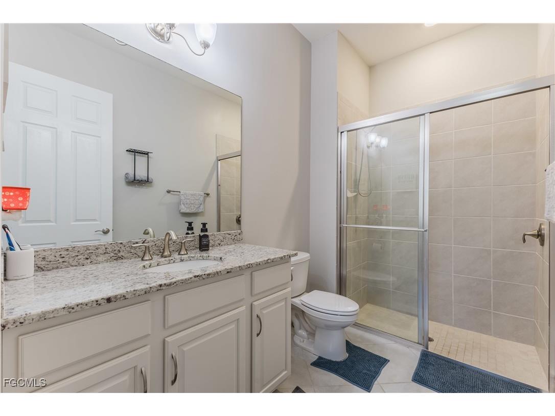 3239 Baravaldo Circle Cape Coral FL 33909 2025021356 image34