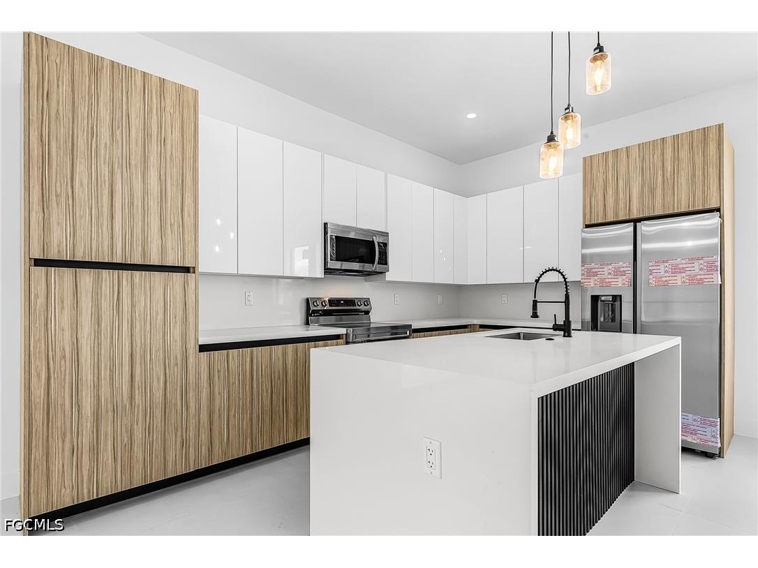 324 NE 15th Street Cape Coral FL 33909 2026022909 image7