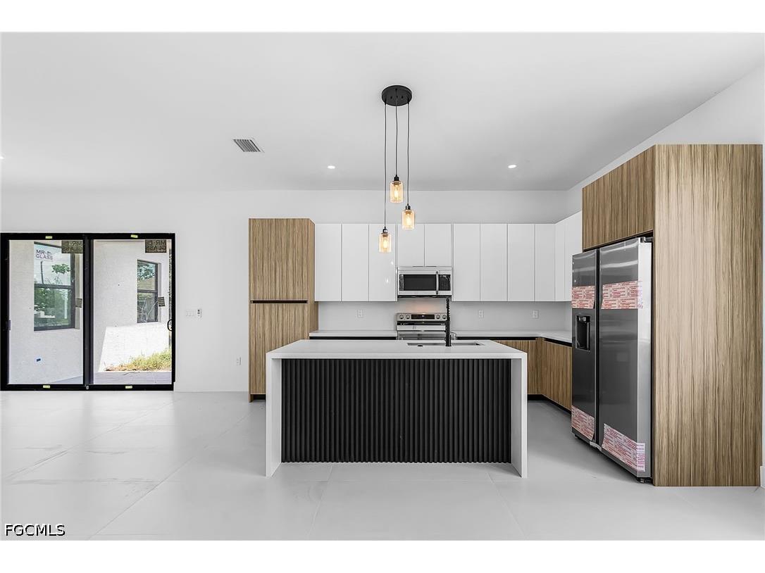 324 NE 15th Street Cape Coral FL 33909 2026022909 image9