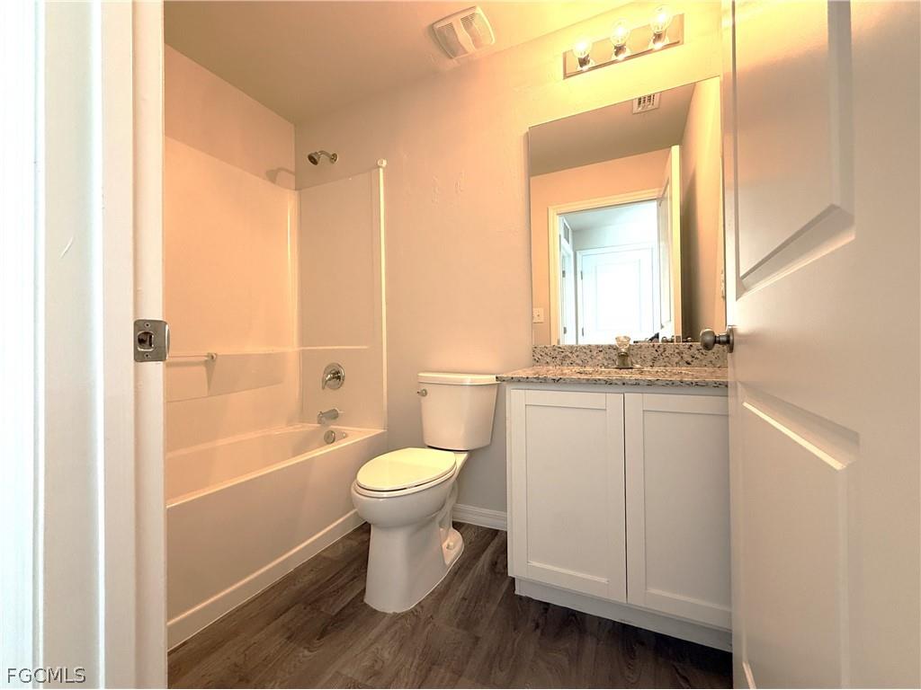 324 NW 3rd Lane Cape Coral FL 33993 2026008637 image8