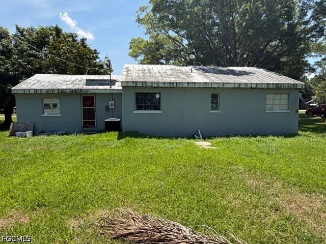 324 New York Drive Fort Myers FL 33905 2026028321 image3