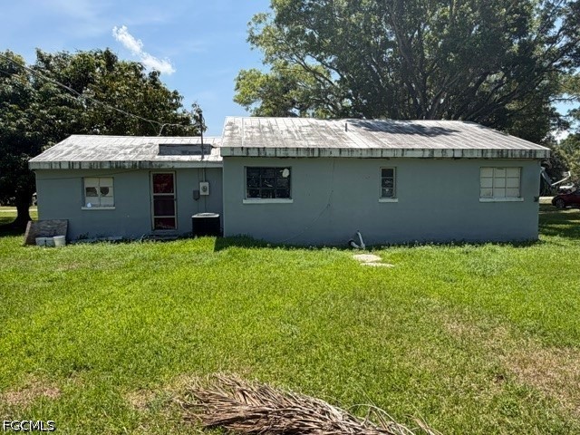 324 New York Drive Fort Myers FL 33905 2026028321 image4