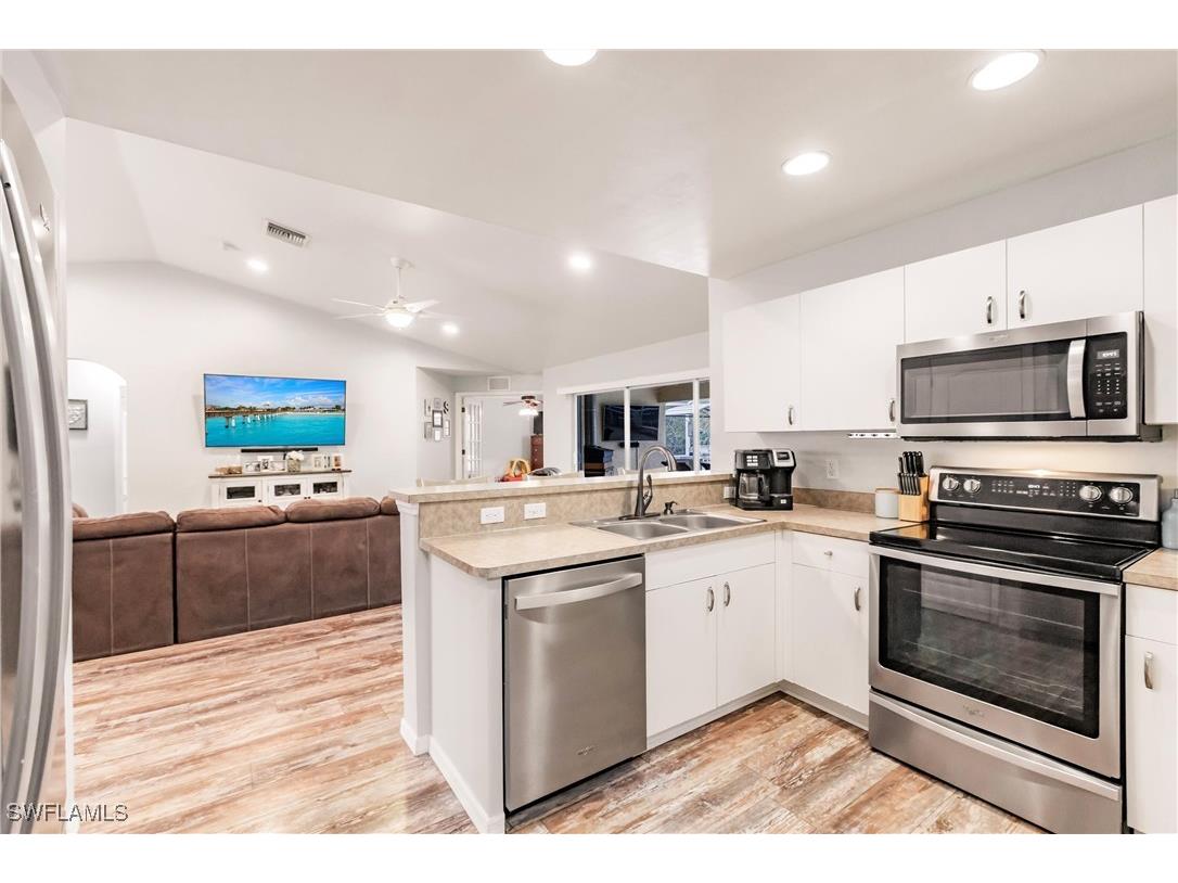 324 Parkdale Boulevard Lehigh Acres FL 33974 225031764 image11