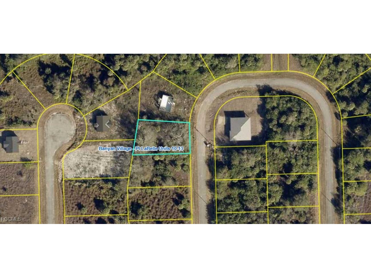 324 Phoenix Terrace Labelle FL 33935 2025013940 image1