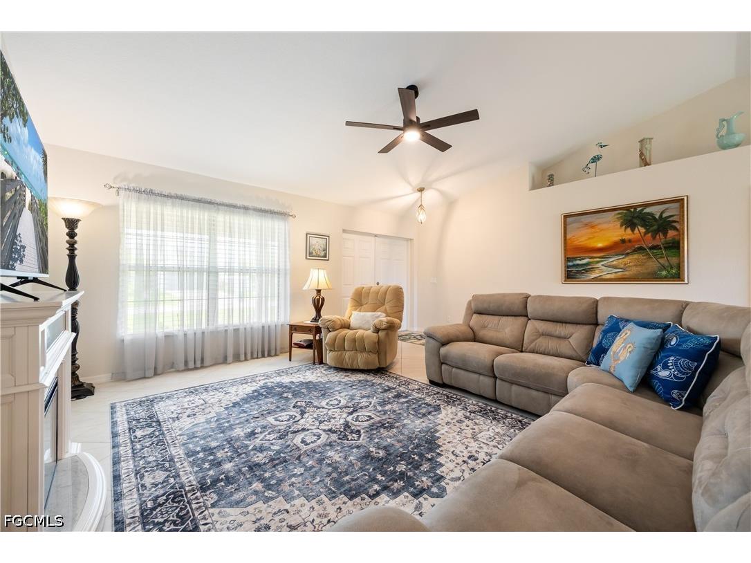 324 SW 21st Terrace Cape Coral FL 33991 2026027514 image11