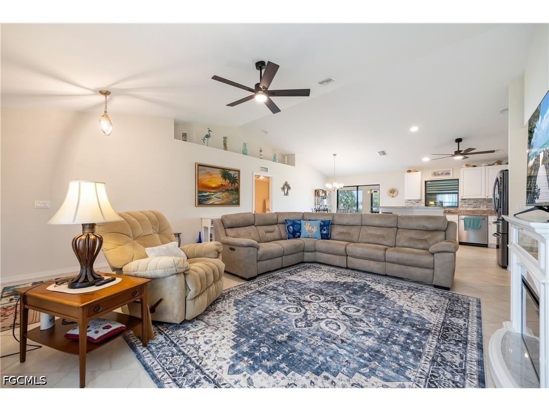 324 SW 21st Terrace Cape Coral FL 33991 2026027514 image12