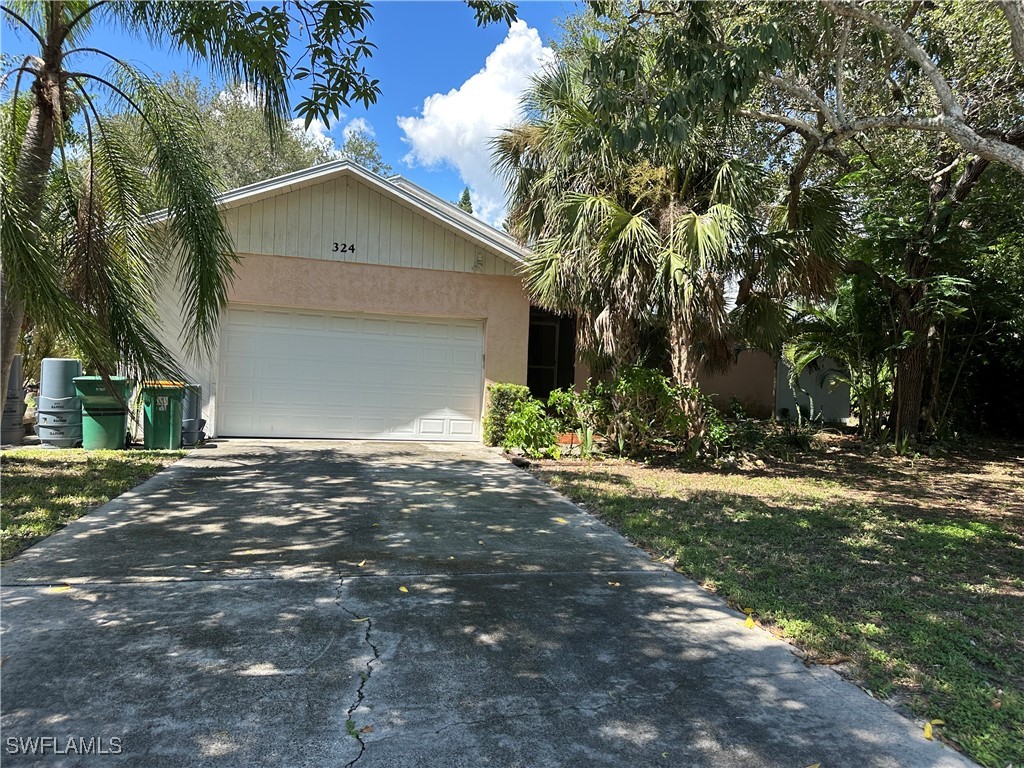324 Sharwood Drive Naples FL 34110 225066840 image1