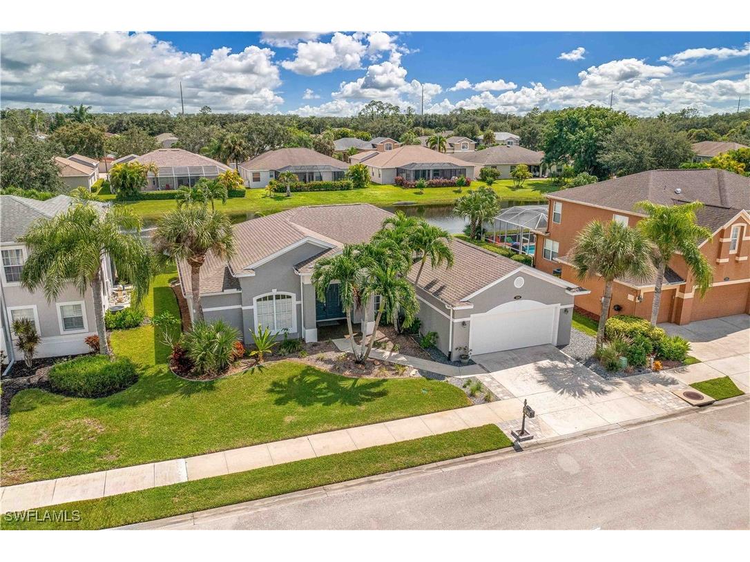 324 Spider Lily Lane Naples FL 34119 224073665 image1