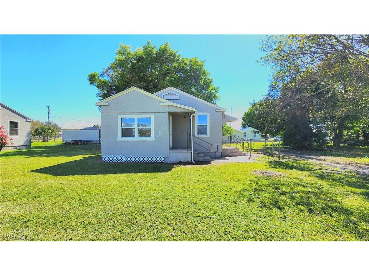 324 W Sagamore Avenue Clewiston FL 33440 223079521 image1