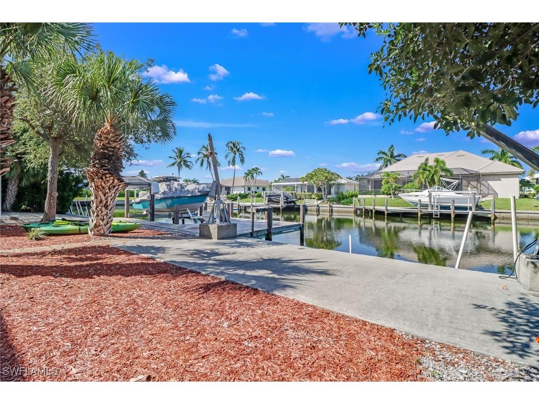 324 Waterleaf Court Marco Island FL 34145 226000025 image25