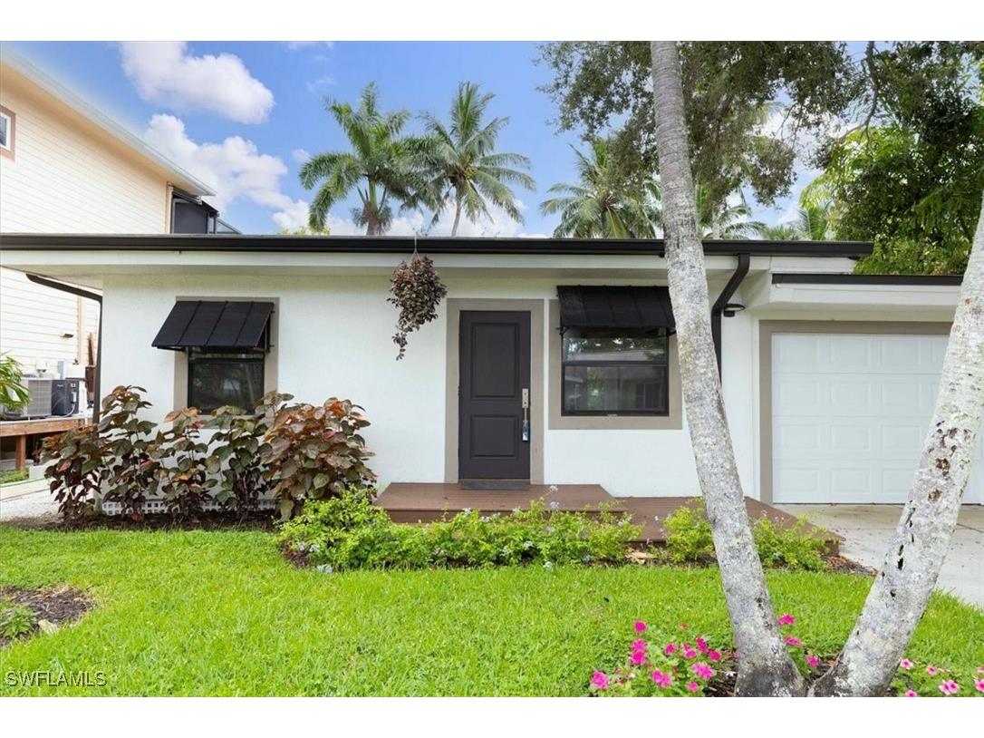 3240 Collee Court Naples FL 34112 225069055 image4