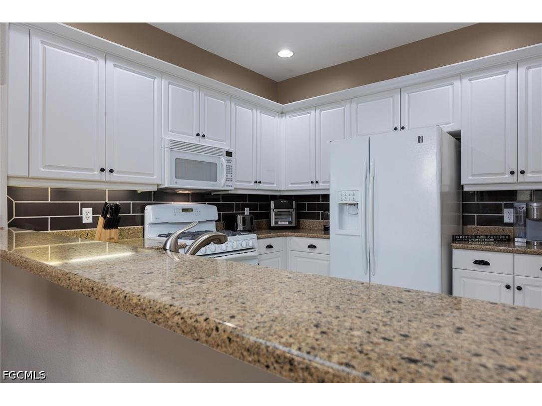 3240 Cottonwood Bend #201 Fort Myers FL 33905 2026016318 image8