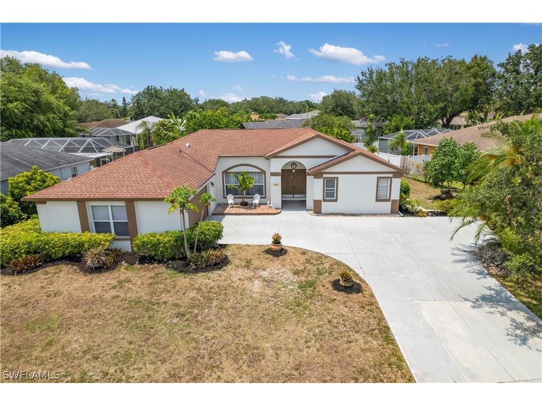 3241 Orange Grove Trail Naples FL 34120 224043927 image1