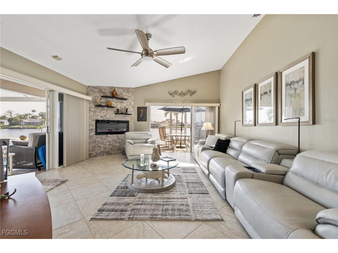 3241 SE 1st Court Cape Coral FL 33904 2025016952 image14