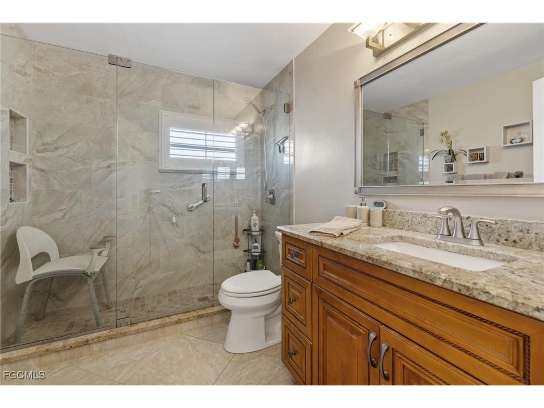 3241 SE 1st Court Cape Coral FL 33904 2025016952 image23