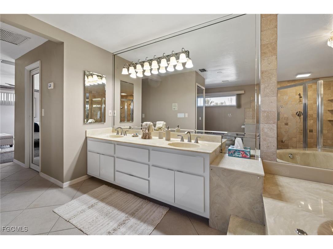 3241 SE 1st Court Cape Coral FL 33904 2025016952 image33