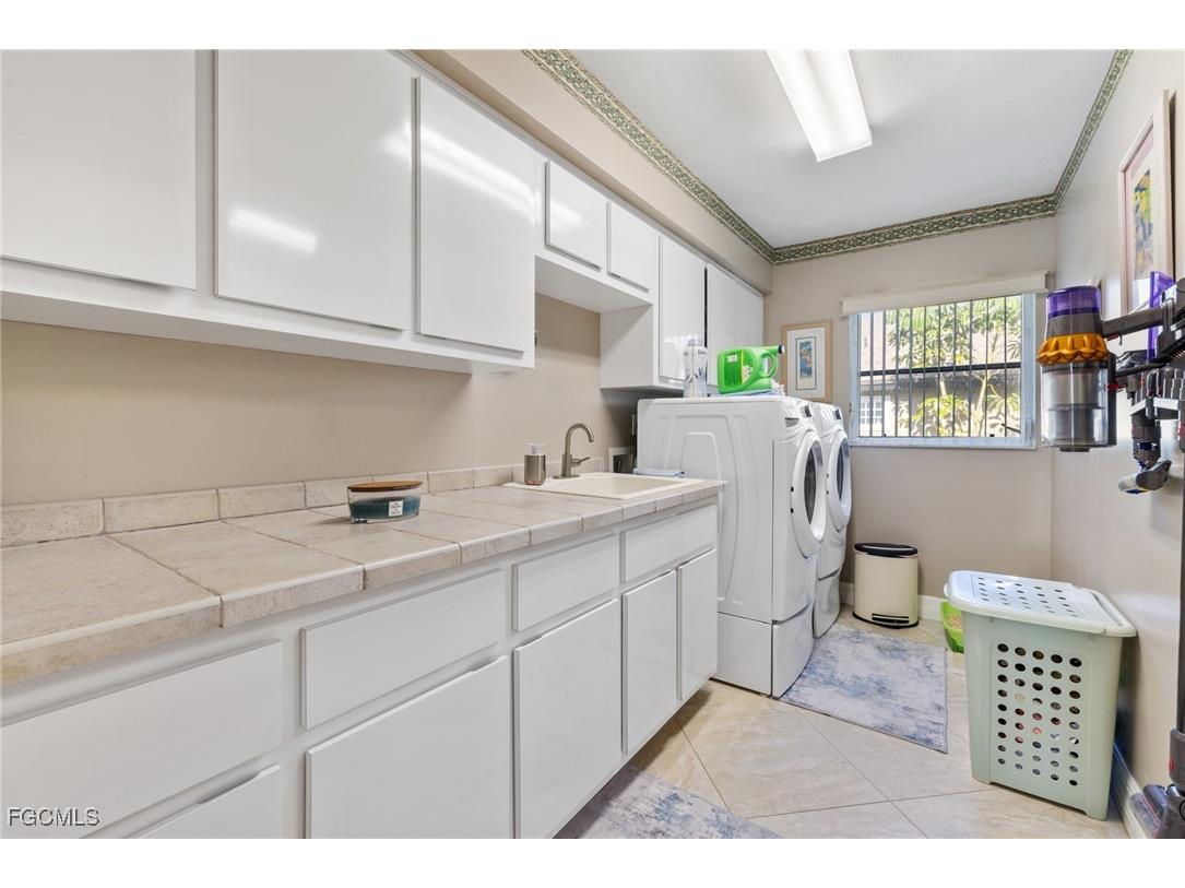 3241 SE 1st Court Cape Coral FL 33904 2025016952 image37