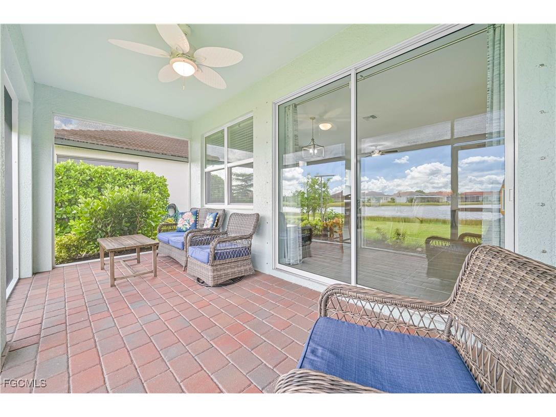 3242 Apple Blossom Drive Alva FL 33920 2025013955 image10