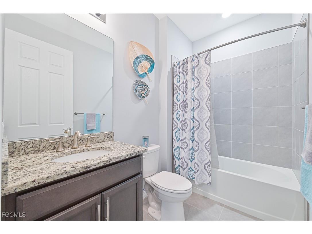 3242 Apple Blossom Drive Alva FL 33920 2025013955 image37