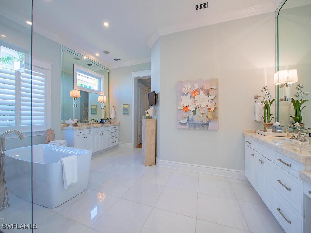 3243 Gin Lane Naples FL 34102 226004387 image32