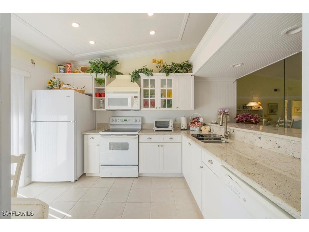 3243 Horse Carriage Way #108 Naples FL 34105 225080835 image12