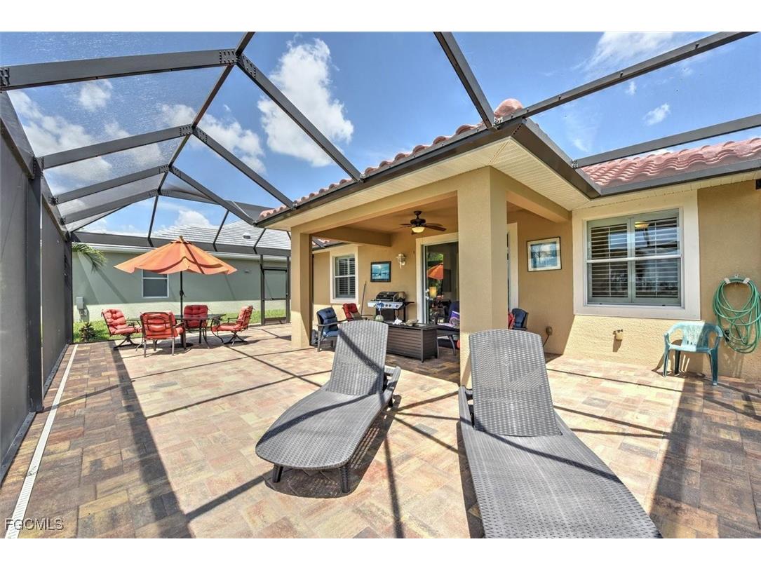 3244 Magnolia Landing Lane North Fort Myers FL 33917 2025019261 image21