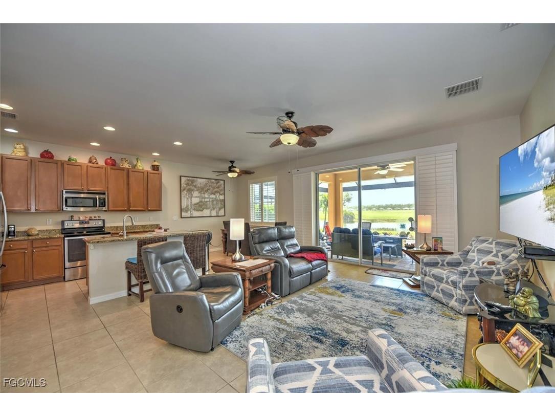 3244 Magnolia Landing Lane North Fort Myers FL 33917 2025019261 image4