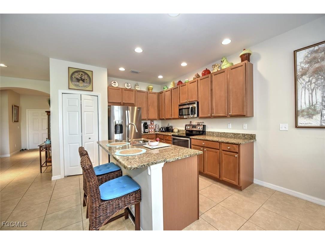 3244 Magnolia Landing Lane North Fort Myers FL 33917 2025019261 image7