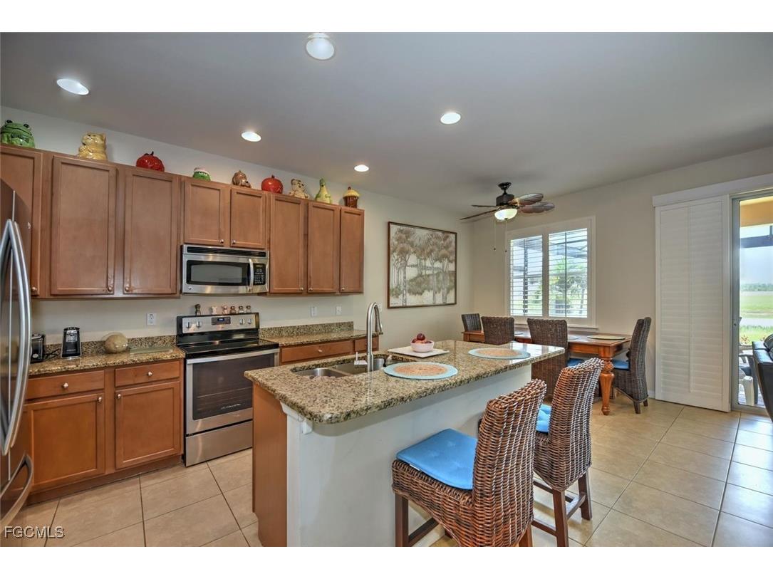 3244 Magnolia Landing Lane North Fort Myers FL 33917 2025019261 image8